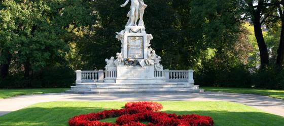 Mozart Statue in Vienna