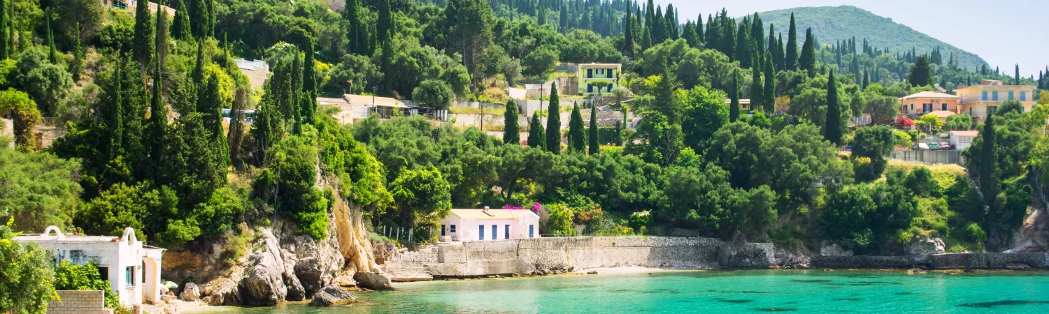Relax on the beaches of the Greek Mediterranean