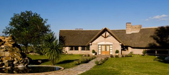 Welcome to Finca Piedra, an exclusive eco-lodge and winery