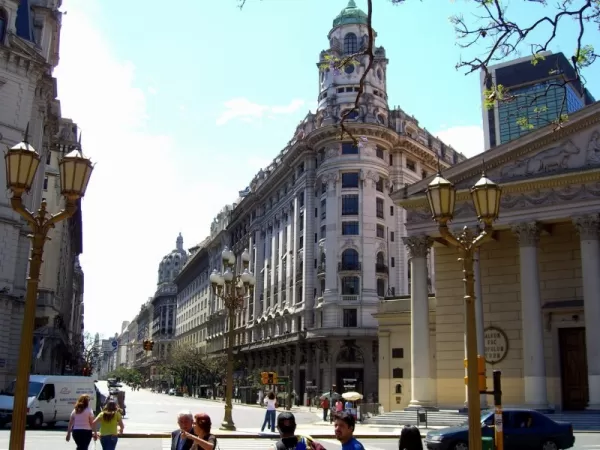 Reasons to Travel to Buenos Aires Now