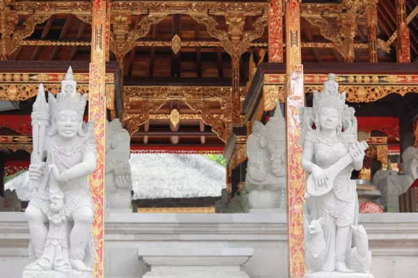 Traditional Balinese Statues and architecture