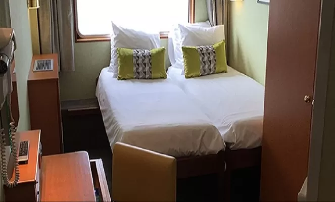 Cabins on the MS France