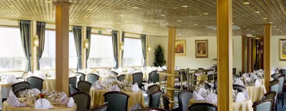 Restaurant on the MS France