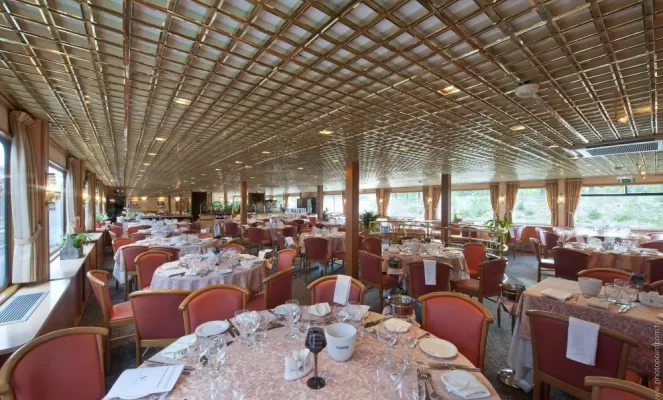 Restaurant on the MS Seine Princess