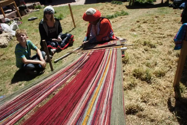 weaving demonstration