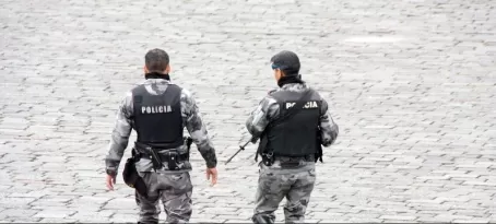 Police in Quito