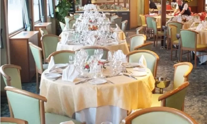 Restaurant on the MS Modigliani