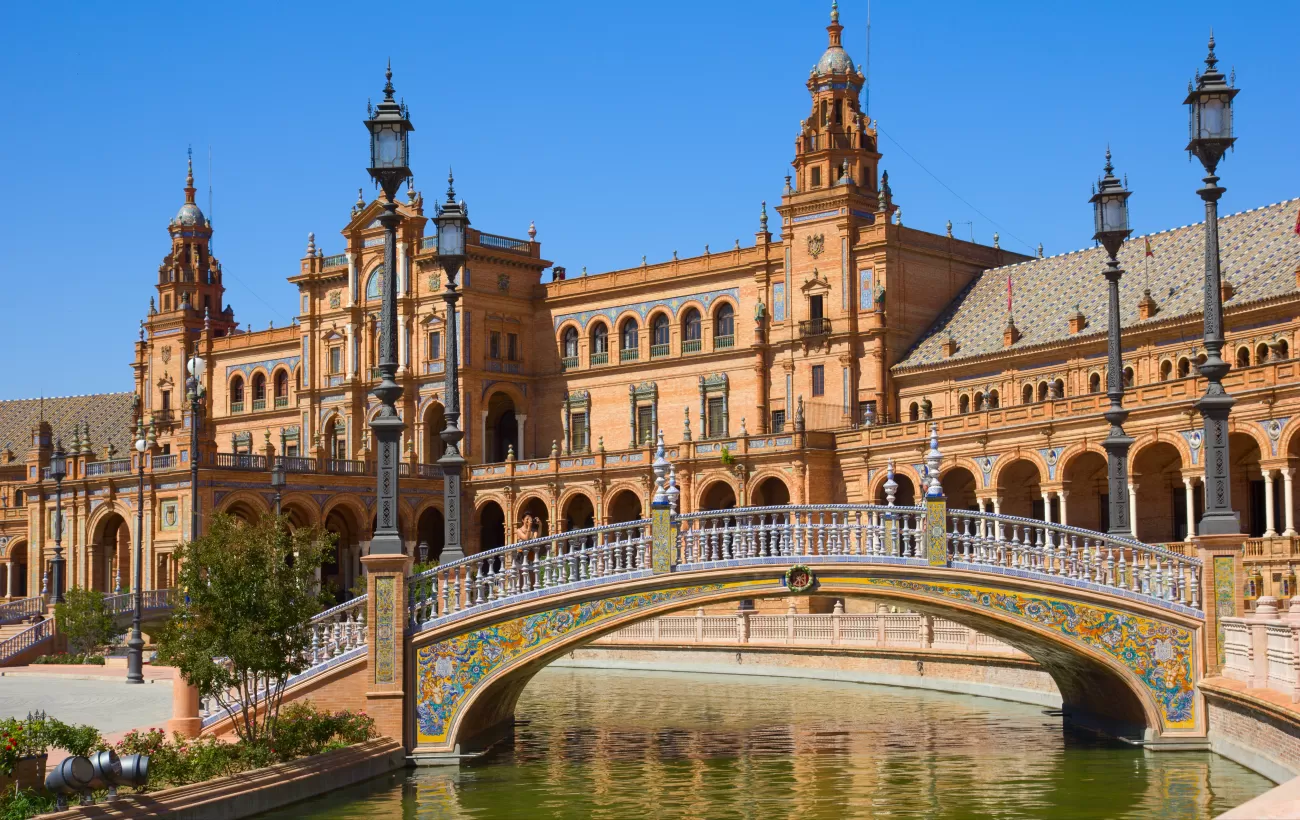 Bridge of Plaza de Espana, Seville