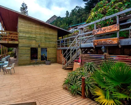 Exterior view of the Refugio Nautico Ecolodge