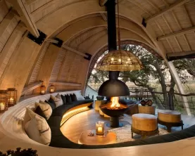 &Beyond Sandibe Okavango Safari Lodge