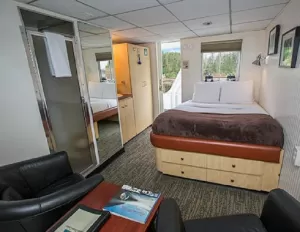 Deluxe cabin aboard the Baranof Dream