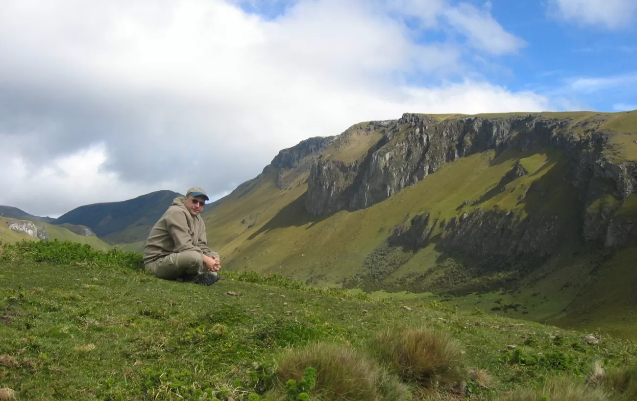 Exploring the highlands of Ecuador during the Cayambe-Coca trek