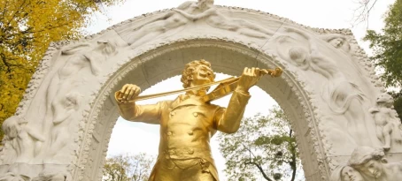 Johann Strauss statue, Vienna
