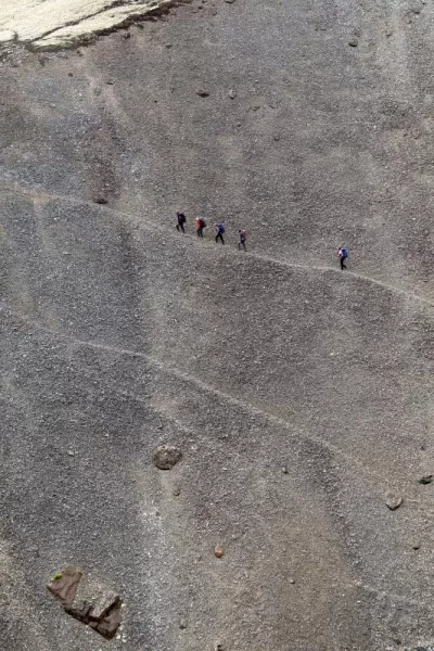 The long traverse upwards.