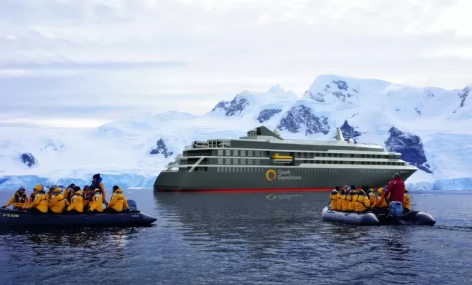Enjoy Zodiac expeditions during your Antarctica cruise