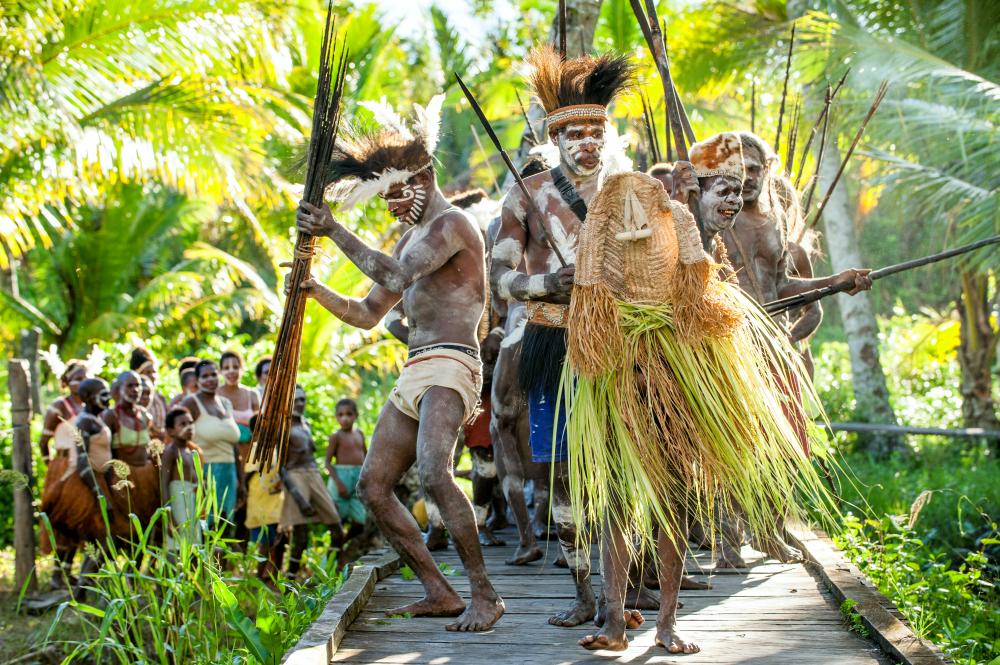 Papua New Guinea Cruise & Travel - The Mighty Sepik River