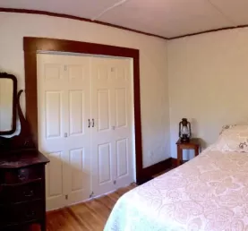 Master bedroom in Spruce Moose