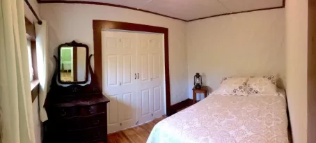 Master bedroom in Spruce Moose