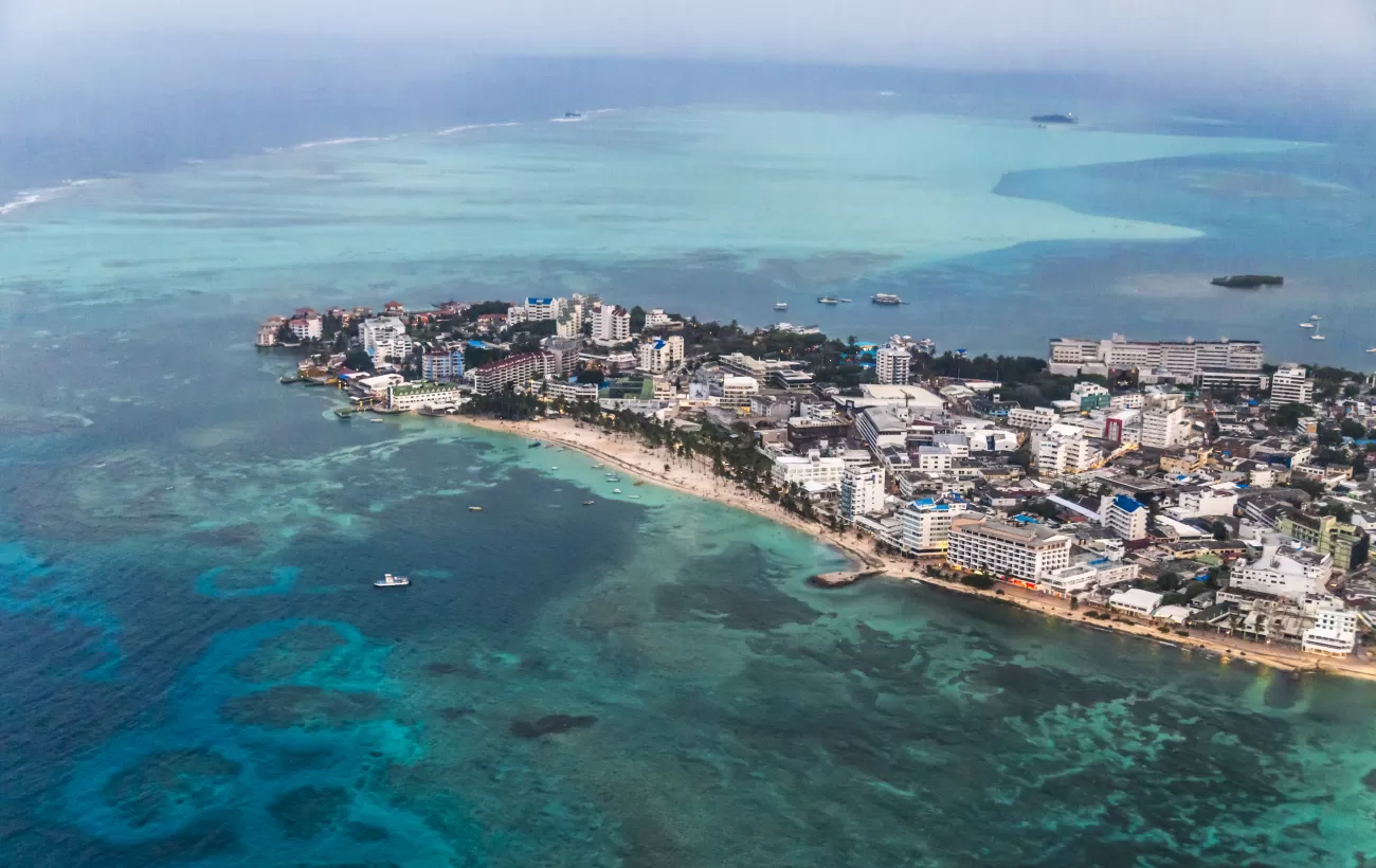 Aerial view of San Andrés, Colombia