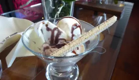 Ice Cream Sundaes on the Amaserena