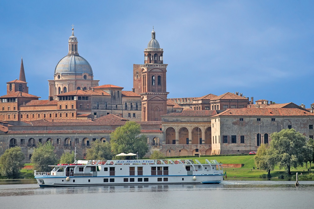 Italy Cruise And Travel Explore The Wonders Of Italy On This 7 Day Voyage Aboard La Bella Vita