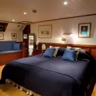 Magna Carta, Cabin