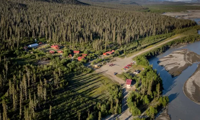 Aerial view of the lodge. Credit Arturo Polo Ena.