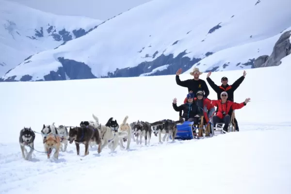 Dog-sled adventures of all kinds await!