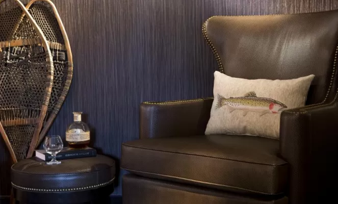 The Lakefront Anchorage Suite