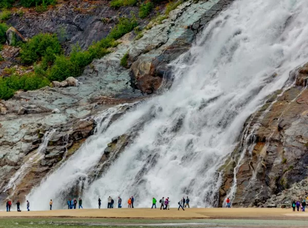 Trail to Nugget Falls adjacent to Mendenhall Glacier