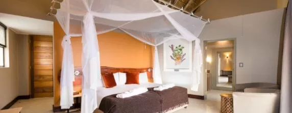 Spacious rooms offer a comfortable stay at Safarihoek Lodge