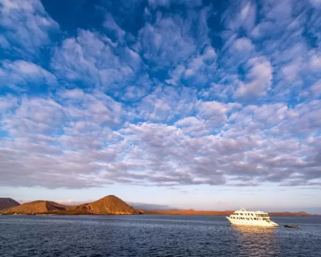 Cruising in the Galapagos - Sullivan Bay by Bartolome Island