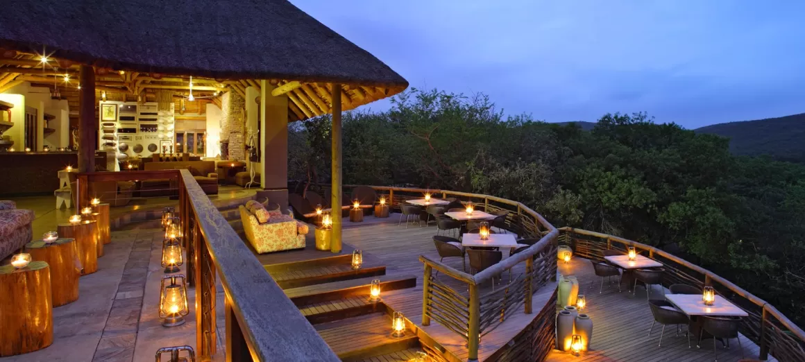 Magnificent bushveld views with a warm and welcoming style