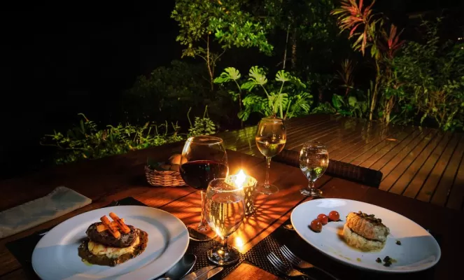 Romantic dinner in the Jungle at the Pacuare Lodge