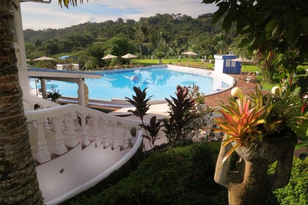 Hotel Cristal Ballena Relax In This Charming Beach On A Hotel Cristal Ballena
