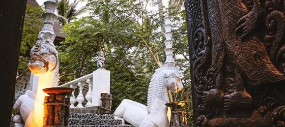 Tugu Lombok