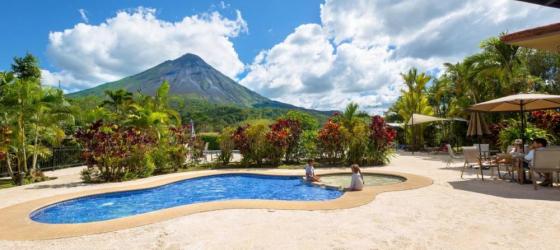Arenal Kioro Suites and Spa