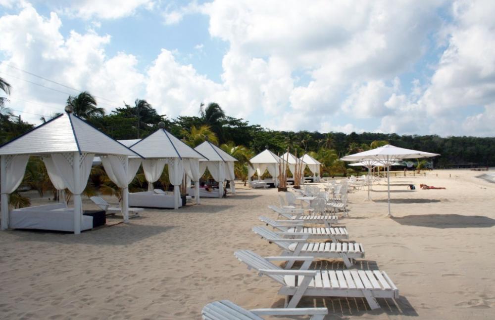 Arenas Beach Hotel Visit Corn Islands on a Nicaragua Tour