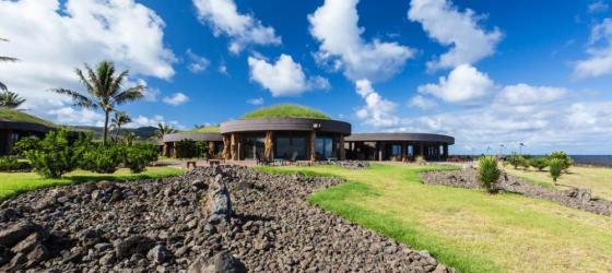 Hangaroa Eco Village & Spa