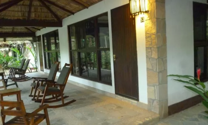 Each cottage has a furnished terrace to enjoy the tropical setting
