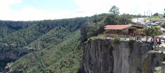 Hotel Divisadero Barrancas