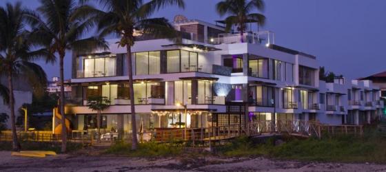 Golden Bay Hotel & Spa