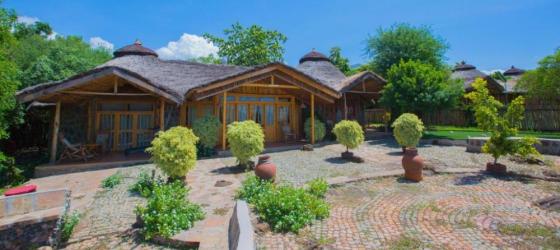 Paradise Lodge