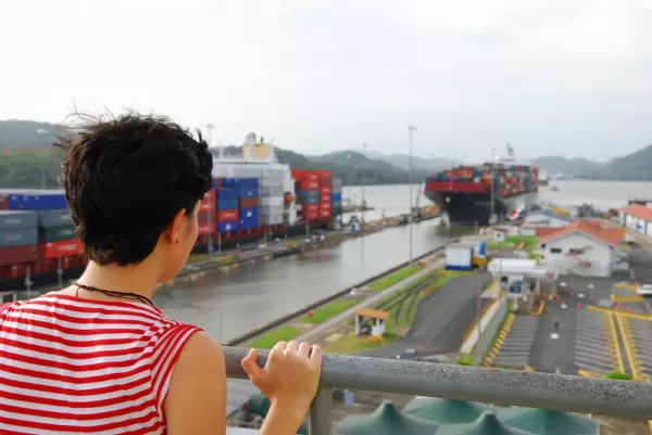 Watching ships pass through the Panama Canal
