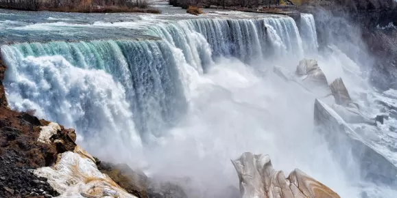 Stunning Niagara Falls