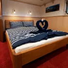 Double bed with windows