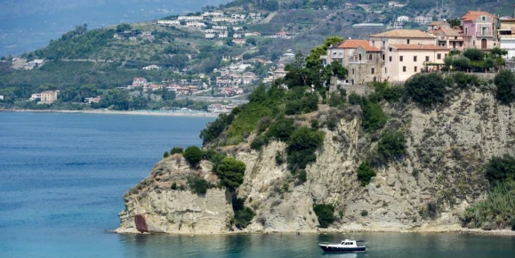 Clifftop towns on Italy's Tyrrhenian coast