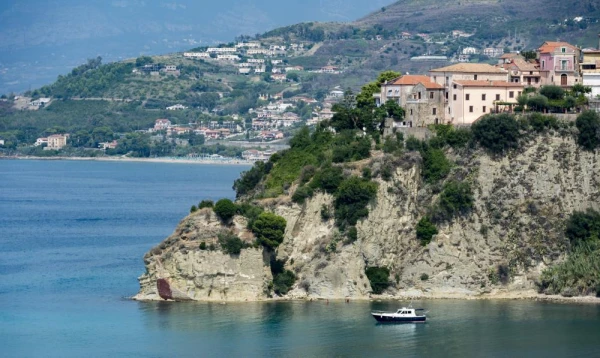 Clifftop towns on Italy's Tyrrhenian coast