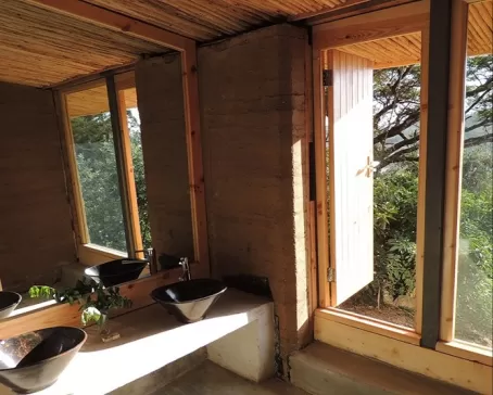 Limalimo Lodge