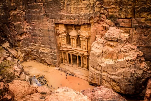 Explore the wonder that is Petra